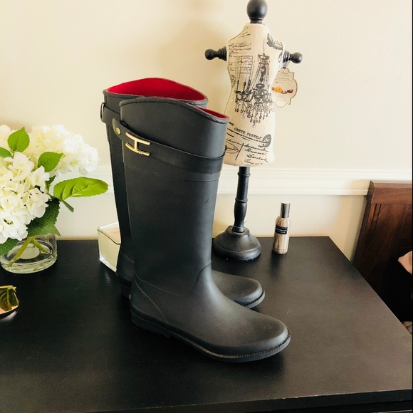 cute black rain boots